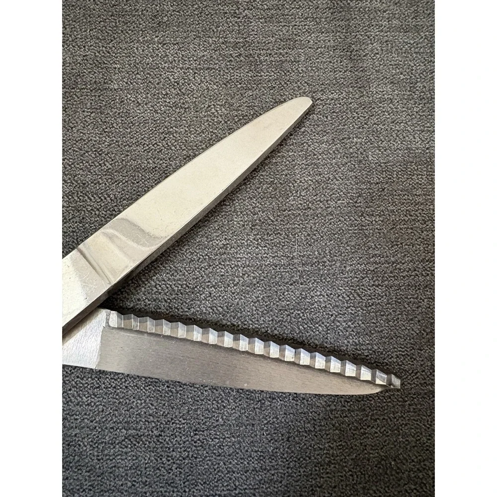 Vintage‎ WISS SHEARS SCISSORS 1970408-2286874 Zig Zag USA Pinking Sewing Crafts